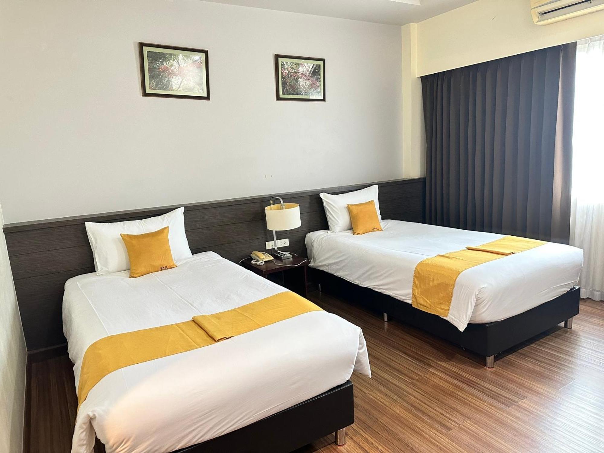 Akelada Hotel Nang Rong Εξωτερικό φωτογραφία